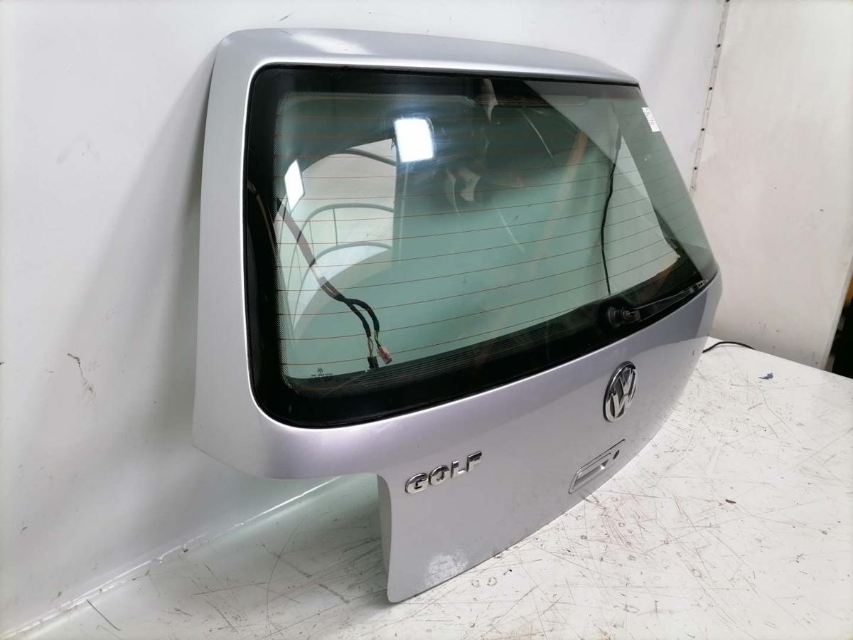 VW Golf 4 original Heckklappe mit Heckscheibe LA7W Reflexsilber Fließheck Bj.2003